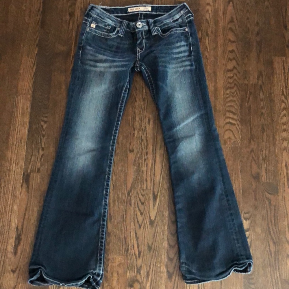 Big Star jeans size 26 R flare